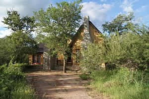 Bush lodge Accommodation in Limpopo, Bush Lodge Accommodation in Hoedspruit, Bush Lodge Accommodation in the Hoedspruit Wildlife Estate, Hoedspruit Accommodation