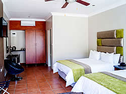 Polokwane Lodge has 17 Bed and Breakfast rooms available 